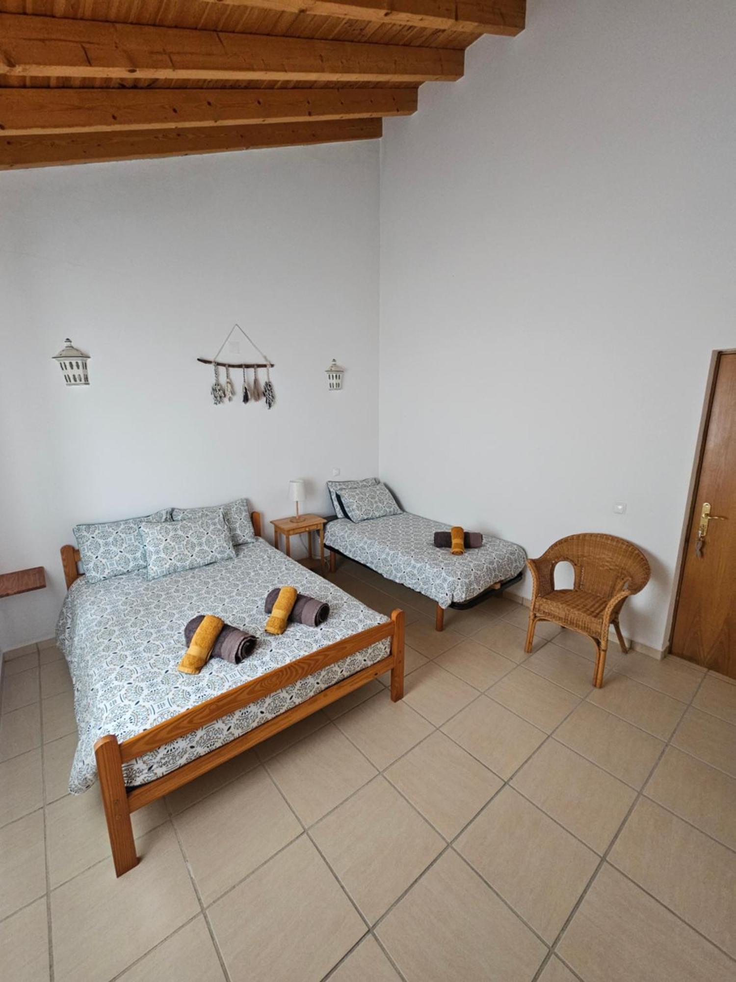 Casa Delbon Guest House อัลเจซูร์ ภายนอก รูปภาพ